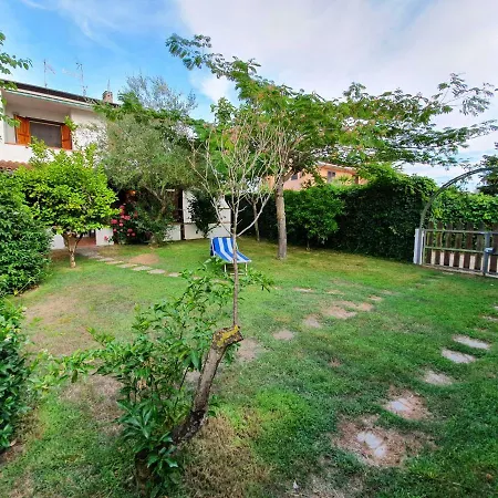 Holiday home Con Giardino