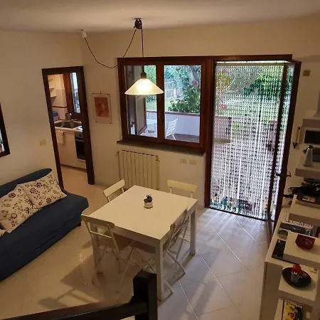 Holiday home Con Giardino